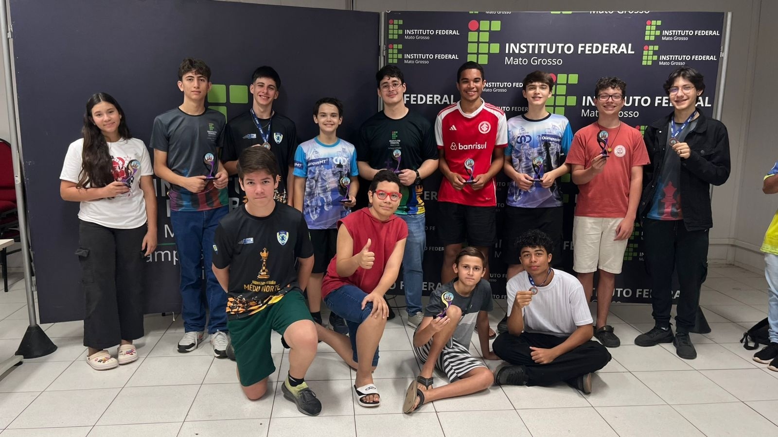 Delegação de Sinop conquista 6 títulos no Campeonato Mato-grossense de Xadrez de Menores 2025