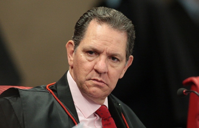 Empresa investigada pela PF pagou R$ 300 mil a filha de ministro do STJ