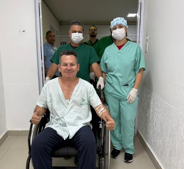 Governador Mauro Mendes recebe alta e vai continuar tratamento em casa