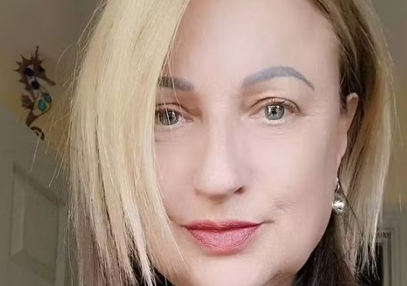 Família descobre que mulher cometeu suicídio assistido após ela dizer que viajaria de férias