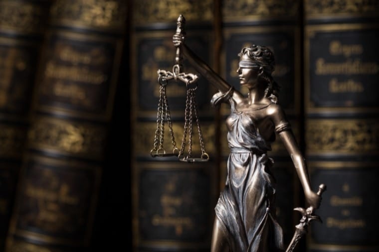 Criminoso é condenado por abusar da filha adolescente durante 3 anos e provocar aborto