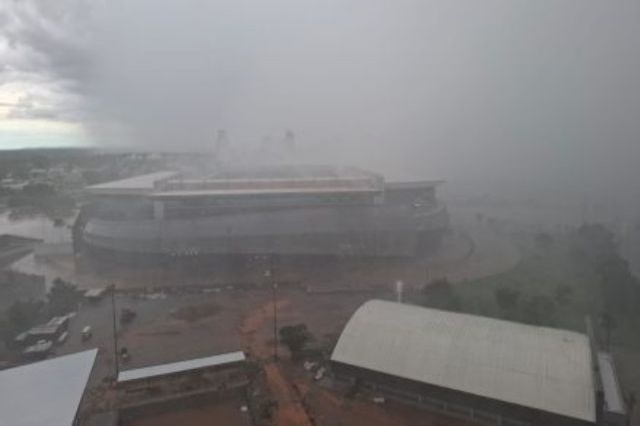 Chuva surpresa cai em Cuiabá e Várzea Grande e alivia calorão