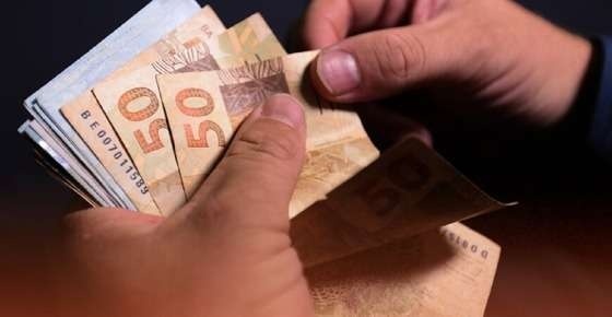 Dinheiro 'esquecido' em bancos ainda soma R$ 10,7 bilhões; veja se tem direito