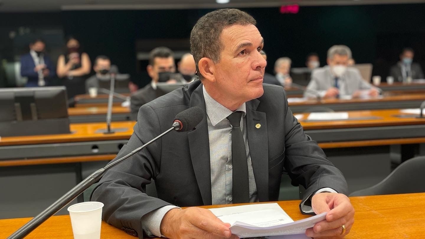 Projetos de lei ampliam vacinação contra bronquiolite