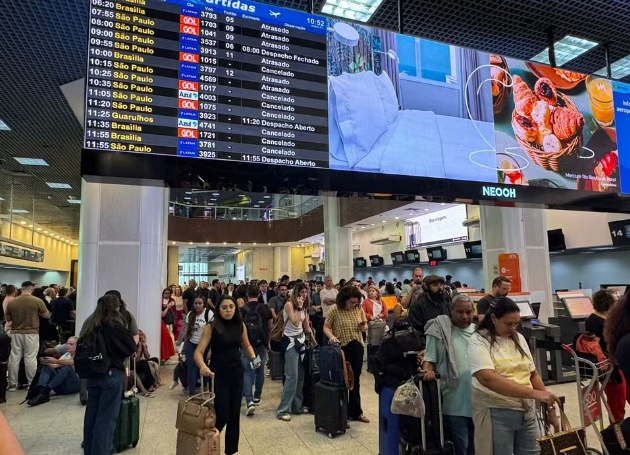 Aeroporto Santos Dumont suspende operações por óleo na pista