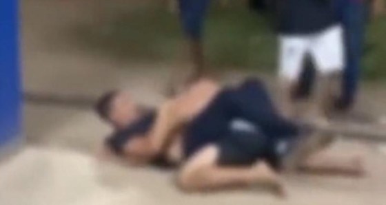 Homens trocam socos durante festa na UFMT