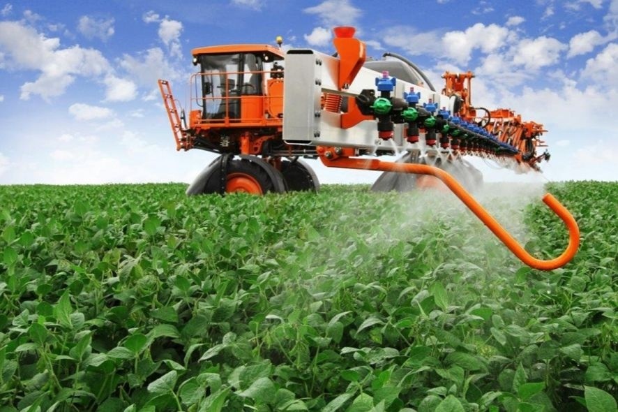 PCC usa agrotóxico falso e contrabandeado para invadir setor de R$ 21 bilhões