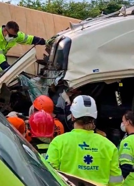 Acidente grave interdita BR-163 em Sinop