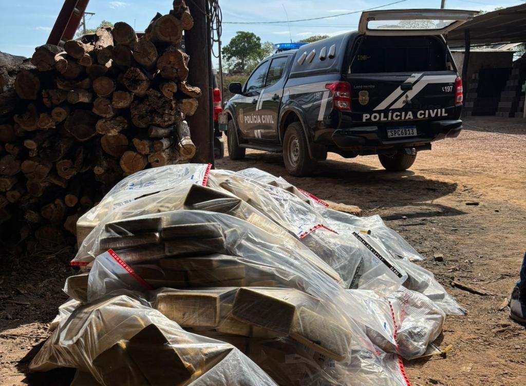 Polícia Civil incinera mais de 1,1 toneladas de entorpecentes