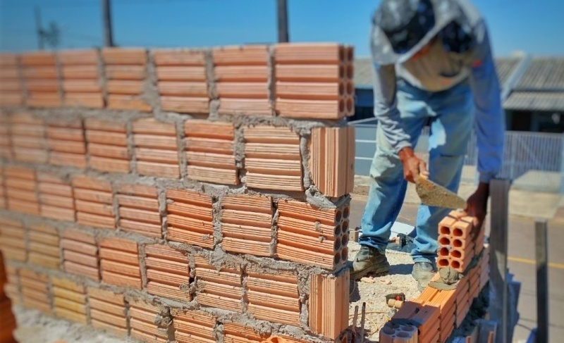 Construção civil cresce em Sinop e registra quase o dobro de área construída em outubro