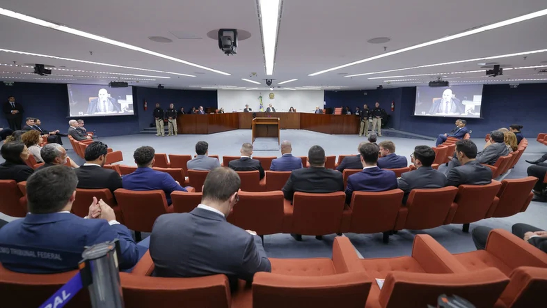 STF forma maioria para condenar 9 réus por trama golpista