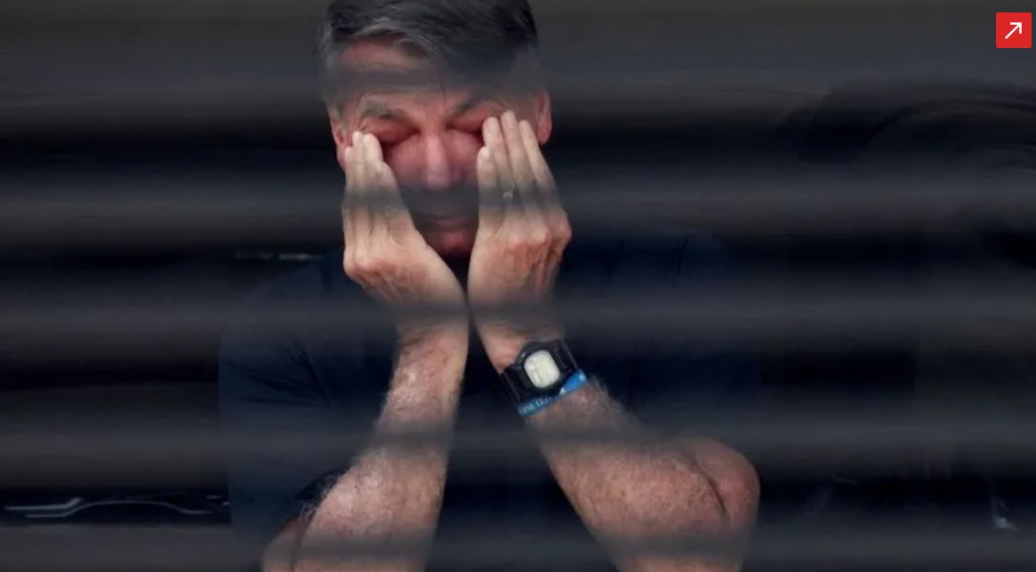 Bolsonaro alegou surto e negou tentativa de fuga em audiência de custódia; prisão foi mantida