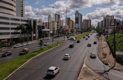 Ciclomotores têm novas regras para circular nas ruas em MT a partir de 1º de janeiro de 2026; veja o que muda