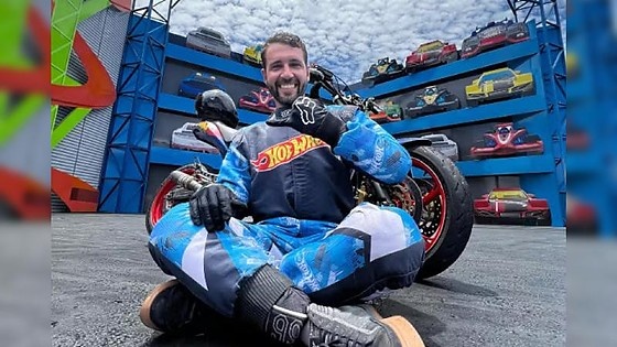 Piloto morre após acidente durante apresentação do Hot Wheels Epic Show no Beto Carrero World