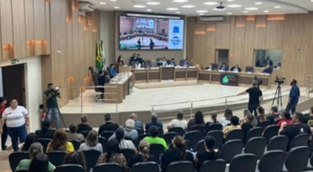 Vereadores de Sinop aprovam 11 Projetos de Lei e mais de 70 proposições na 40ª sessão