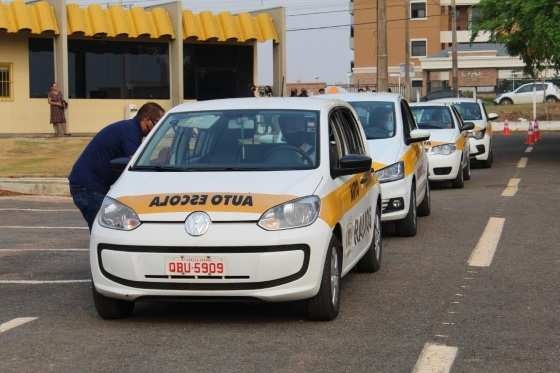 Autoescolas de MT acionam STF contra novas regras da CNH e apontam 'politicagem' no Contran