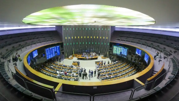 Congresso exige exame toxicológico para motoristas de categorias A e B