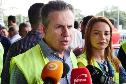 Mendes entrega 130 km de duplicação e diz: 'Obra que salva vidas'
