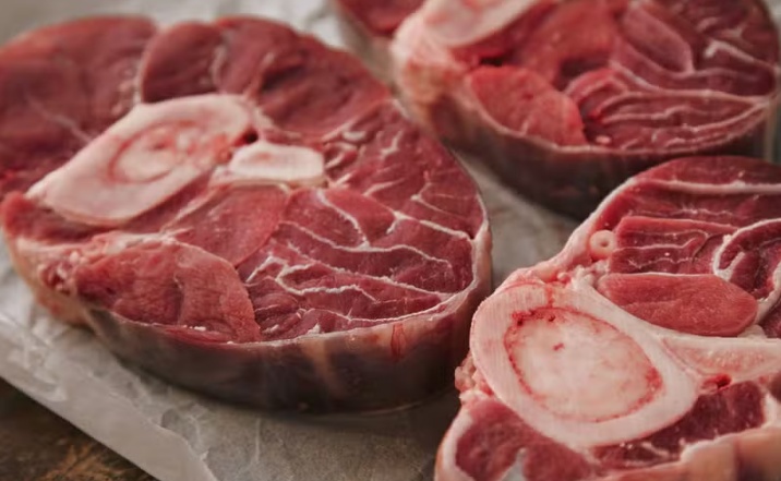 Mesmo com tarifaço dos EUA, exportações de carne bovina do Brasil bateram recorde em 2025