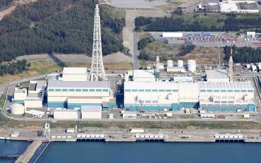 Japão suspende reativação da maior usina nuclear do mundo após alarme em reator; operadora nega vazamento radioativo