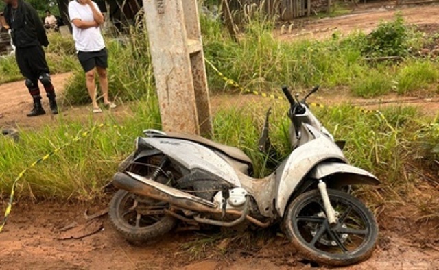 Piloto de moto bate em poste e morre em Sinop