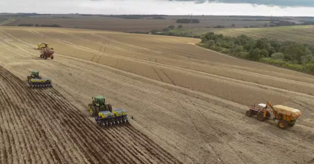 Brasil deve bater recorde de produção de soja em 2026