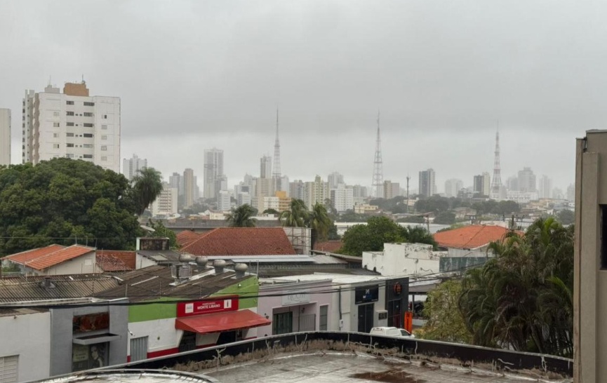 Janeiro termina com tempo chuvoso e dias quentes em MT