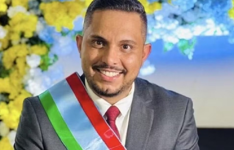 Mãe de prefeito é presa após ser denunciada pelo filho por aplicar golpes para apostar no jogo do ‘Tigrinho’ em MT