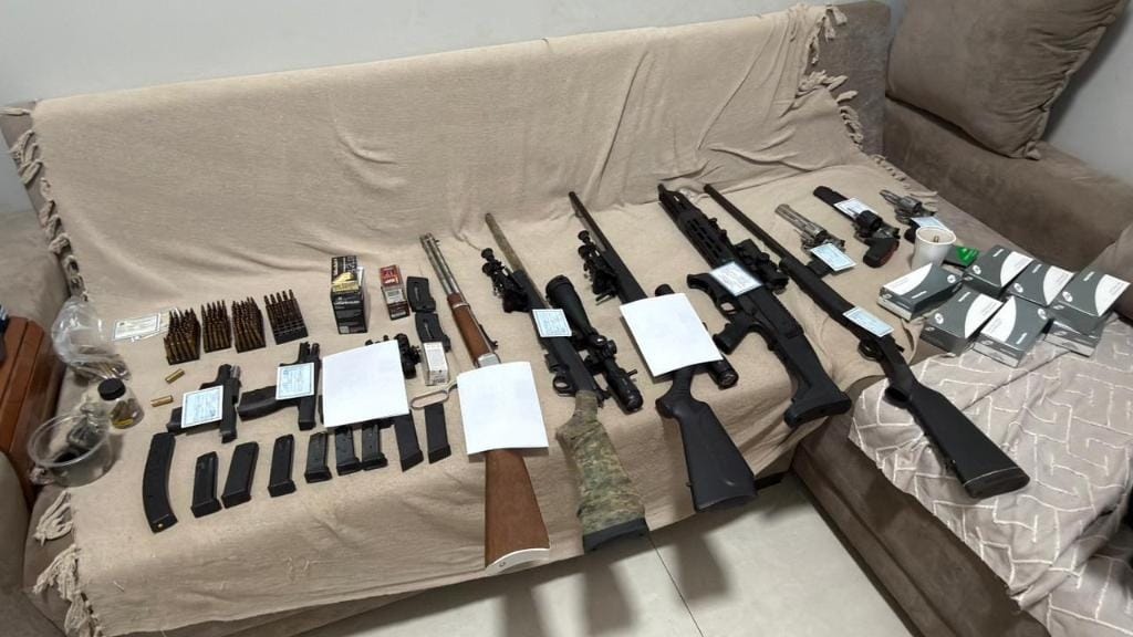 Polícia Civil apreende arsenal após vídeo de criminosos intimidando moradores em MT