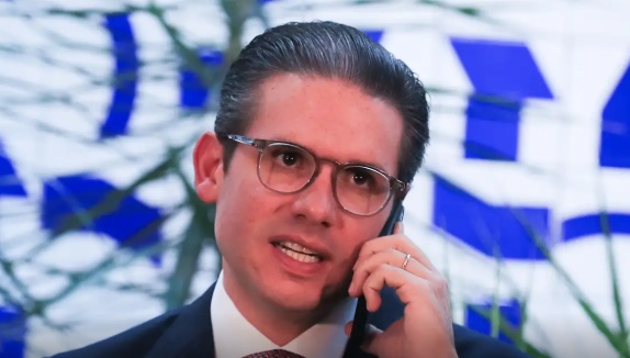 Proposta que acaba com jornada de trabalho 6x1 vai para a CCJ