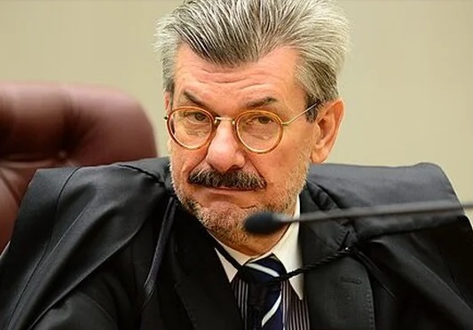 CNJ recebe nova denúncia de importunação sexual contra ministro do STJ