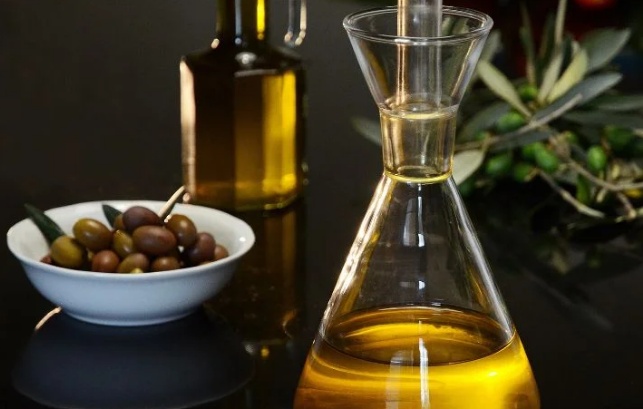 Por que o preço do azeite não vai cair em 2026 mesmo com produção maior