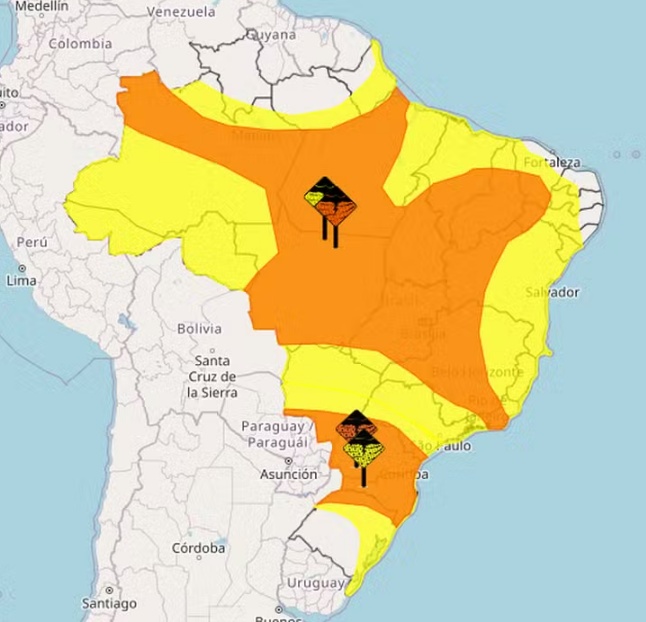 Sexta-feira tem alerta para chuvas em todos os Estados do país