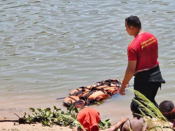 Jovem morre afogado com 'brincadeira' de pular no rio entre amigos em Lucas do Rio Verde