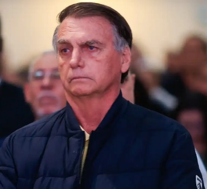 Moraes nega prisão domiciliar ao ex-presidente Jair Bolsonaro