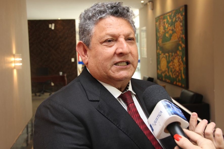 Fazenda de R$ 1,8 bi levantou suspeitas contra desembargador