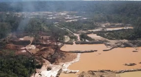 Operação bate recorde com destruição de mais de 40 maquinários em um único dia na Terra Indígena Sararé em MT