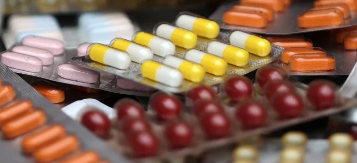 Câmara aprova projeto que libera venda de remédios em supermercados