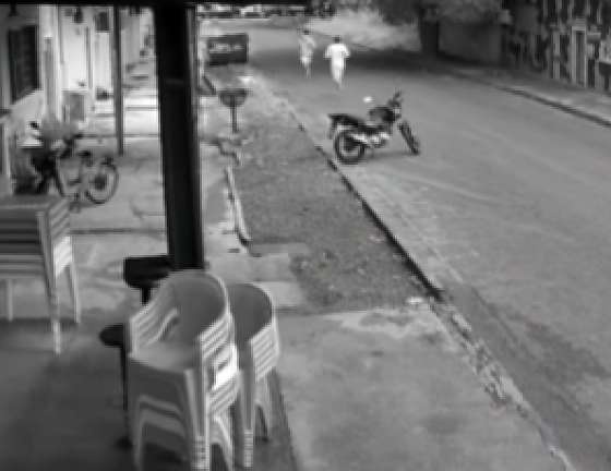 Grupo de 12 presos fogem da cadeia de Campo Novo do Parecis; veja vídeo