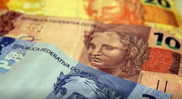 Envio de declaração do IR começa na próxima semana; veja regras