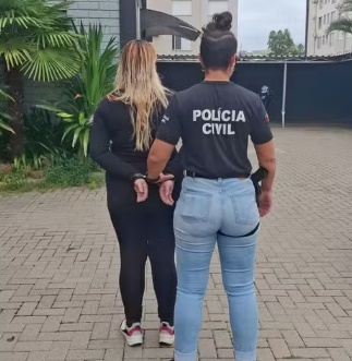 Mulher é presa após polícia encontrar cocaína em urina da filha de 3 anos no RS