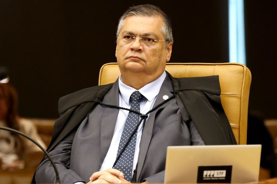 STF decide proibir aposentadoria compulsória para magistrados