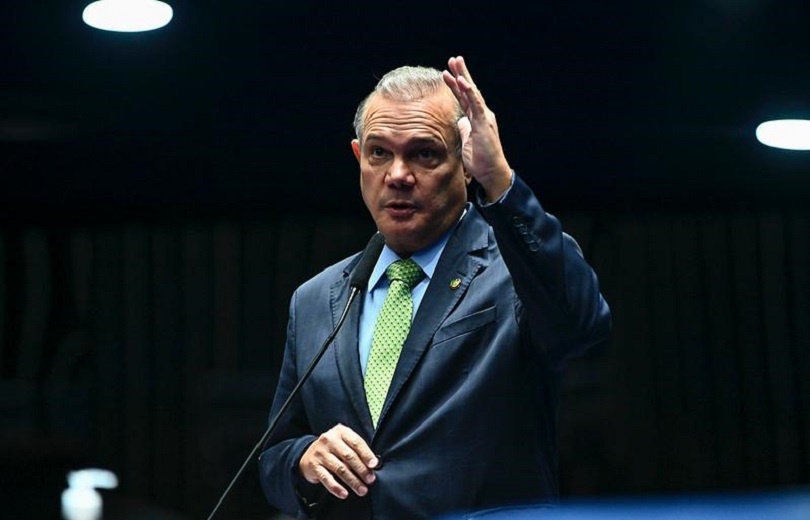 Juiz atende senador e suspende cobrança ilegal de imposto por prefeitura de MT