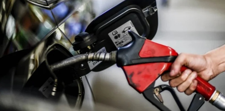 Governadores rejeitam apelo de Lula para reduzir ICMS sobre o diesel