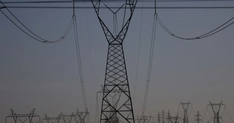 Aneel vê alta de 8% na tarifa de energia em 2026, sem considerar programa público de alívio tarifário