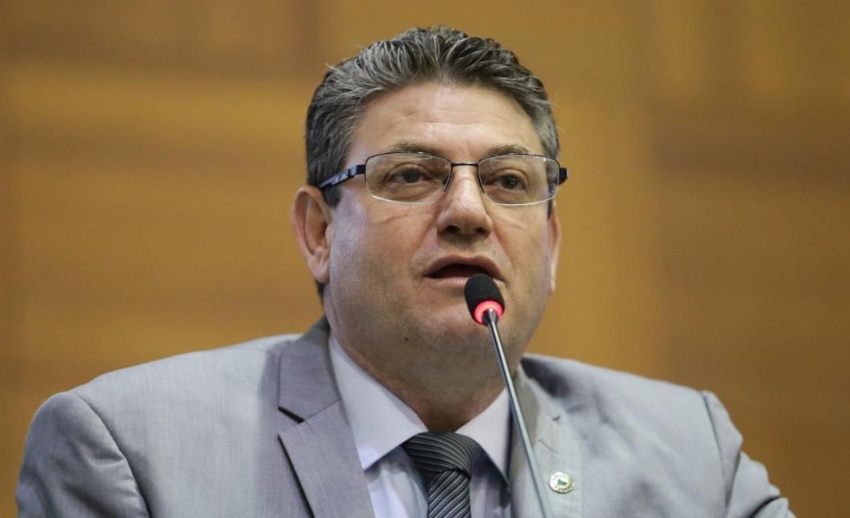 Deputado afirma que ganhou obra do governo Mauro Mendes