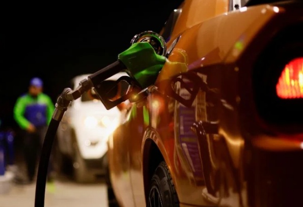 Governo pede que estados zerem ICMS do diesel e propõe arcar com 50% da renúncia fiscal