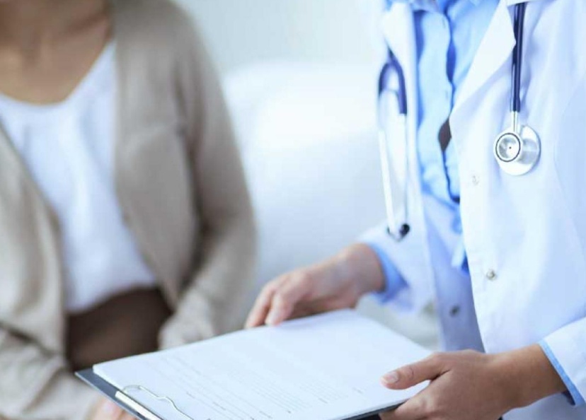 Cursos de Medicina de MT sofrem punições por notas baixas em exame