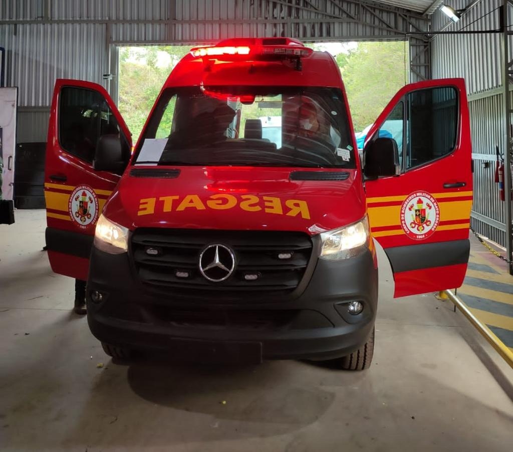 Bombeiros Militares resgatam duas crianças em escolas no mesmo dia