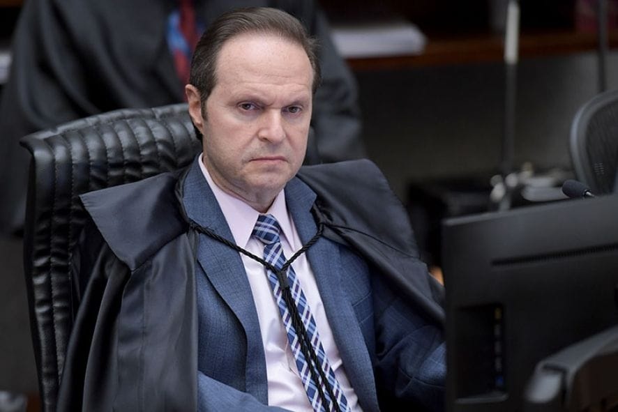 STJ mantém de prisão de ex-servidora do MPE acusada de vazar operação para faccionado